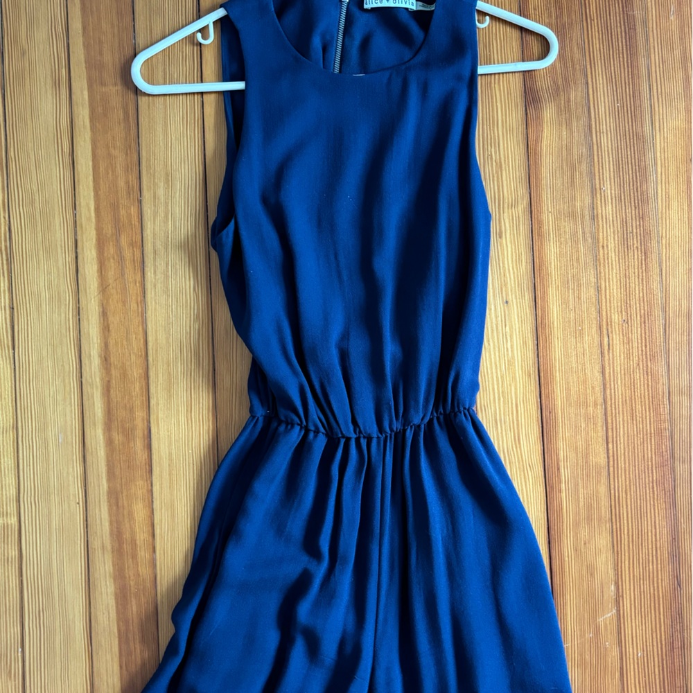 Alice & Olivia short jumpsuit  open back with zipper